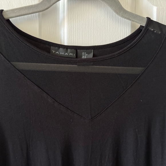 Tahari Oversize Top, S, Long Straight Sleeves, sheer inset at neck, NWOT - Picture 2 of 3